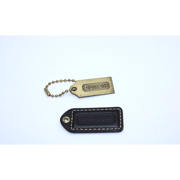 A3 Vintage COACH Gold Tone Metal Hang Tag Charm Leather Purse Zipper Pull - Picture 1 of 2